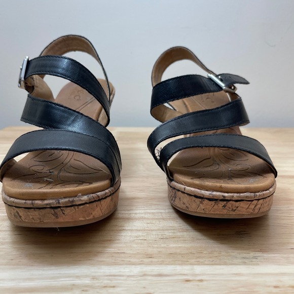 b.o.c Born Concepts Black Leather Cork Wedge Sandals Women's Size 8M - Picture 3 of 10